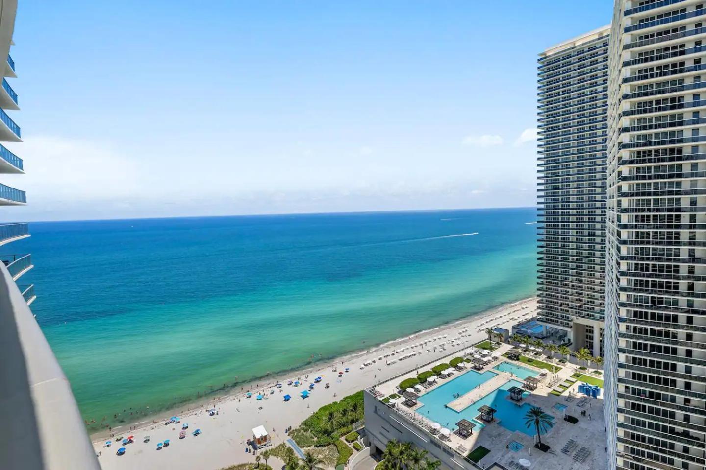 Upscale Comfort And Breathtaking Views At H Hollywood Residences By Zelloo Beverley Beach 외부 사진